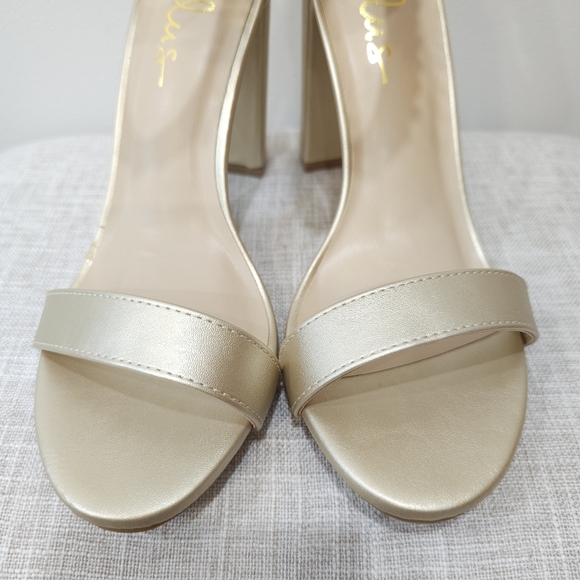 brown riding leggings